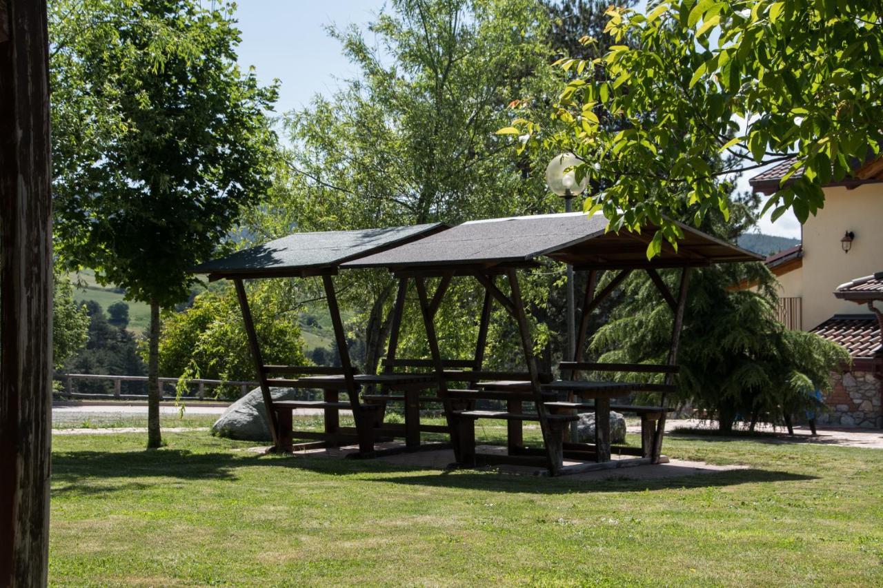 Agriturismo Biosila Acri ภายนอก รูปภาพ