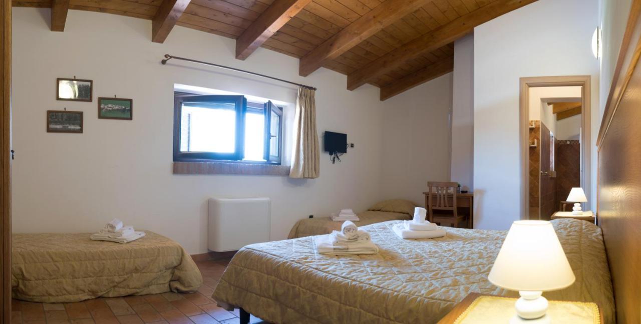 Agriturismo Biosila Acri ภายนอก รูปภาพ
