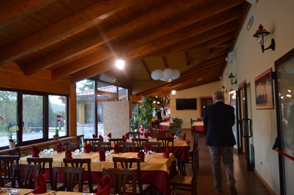 Agriturismo Biosila Acri ภายนอก รูปภาพ